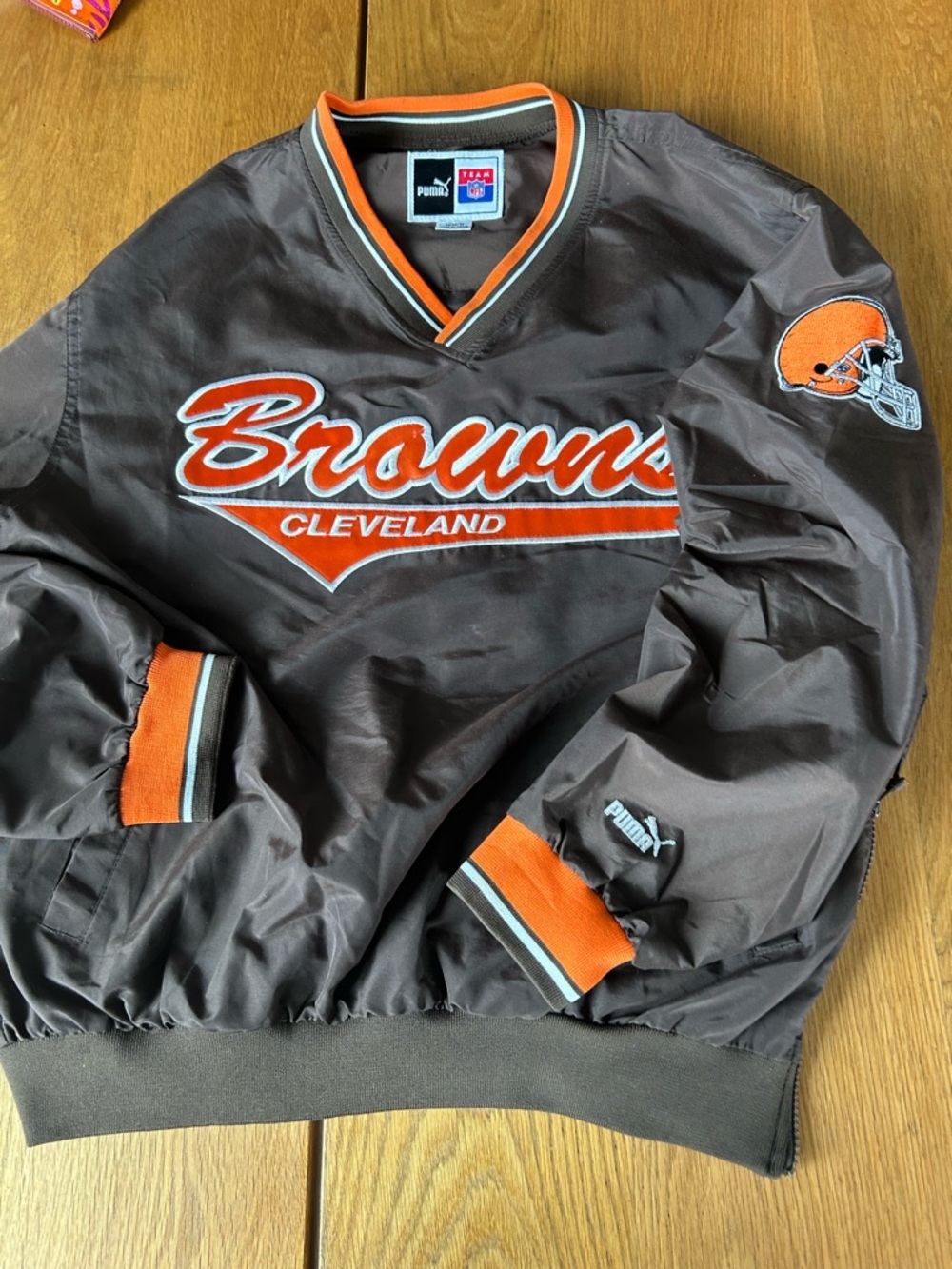 90s Puma Cleveland Browns Pullover Windbreaker Jacket - Brown & Orange Size M